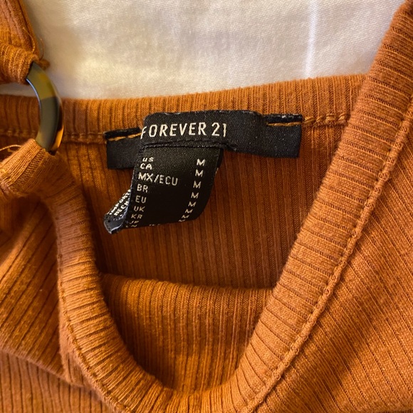 Tank top - Picture 2 of 2